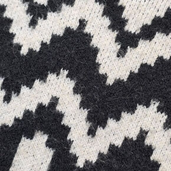 H&M Women's XS MAMA Jacquard-Knit Crewneck Geometric Pattern Sweater Black White - Picture 14 of 16